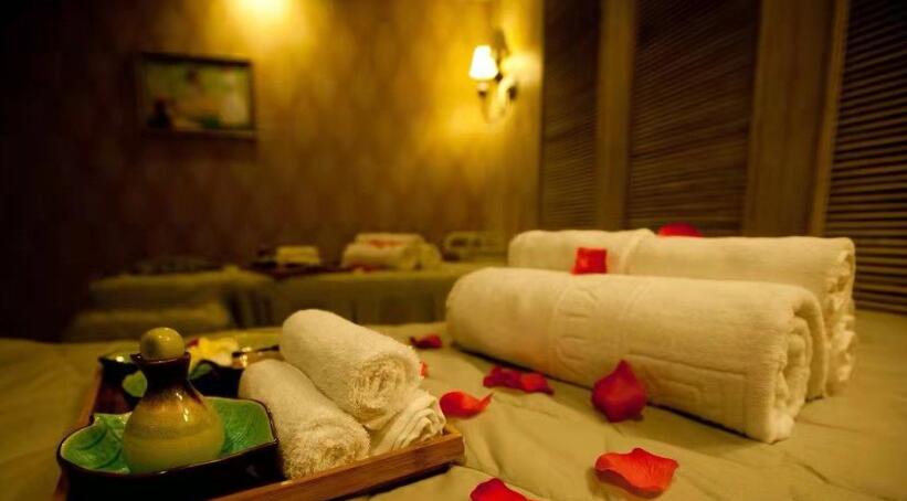 上海高端水疗spa会馆就这样带着清风月静抚慰了光阴悲喜